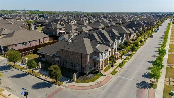 $680,000 | 1401 Birds Fort Trail, Arlington, TX 76005