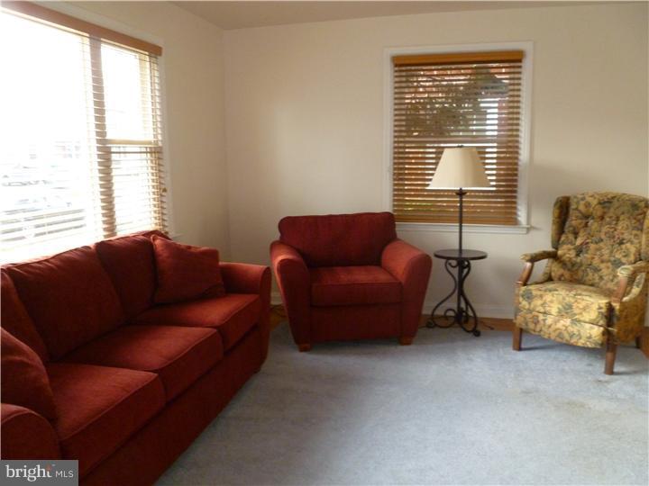 409 Buse Street Ridley Park, PA 19078 - Photo 3 of 21 Living Room