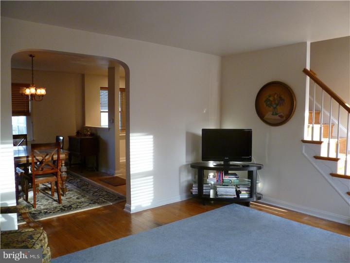 409 Buse Street Ridley Park, PA 19078 - Photo 5 of 21 Gallery Image 5