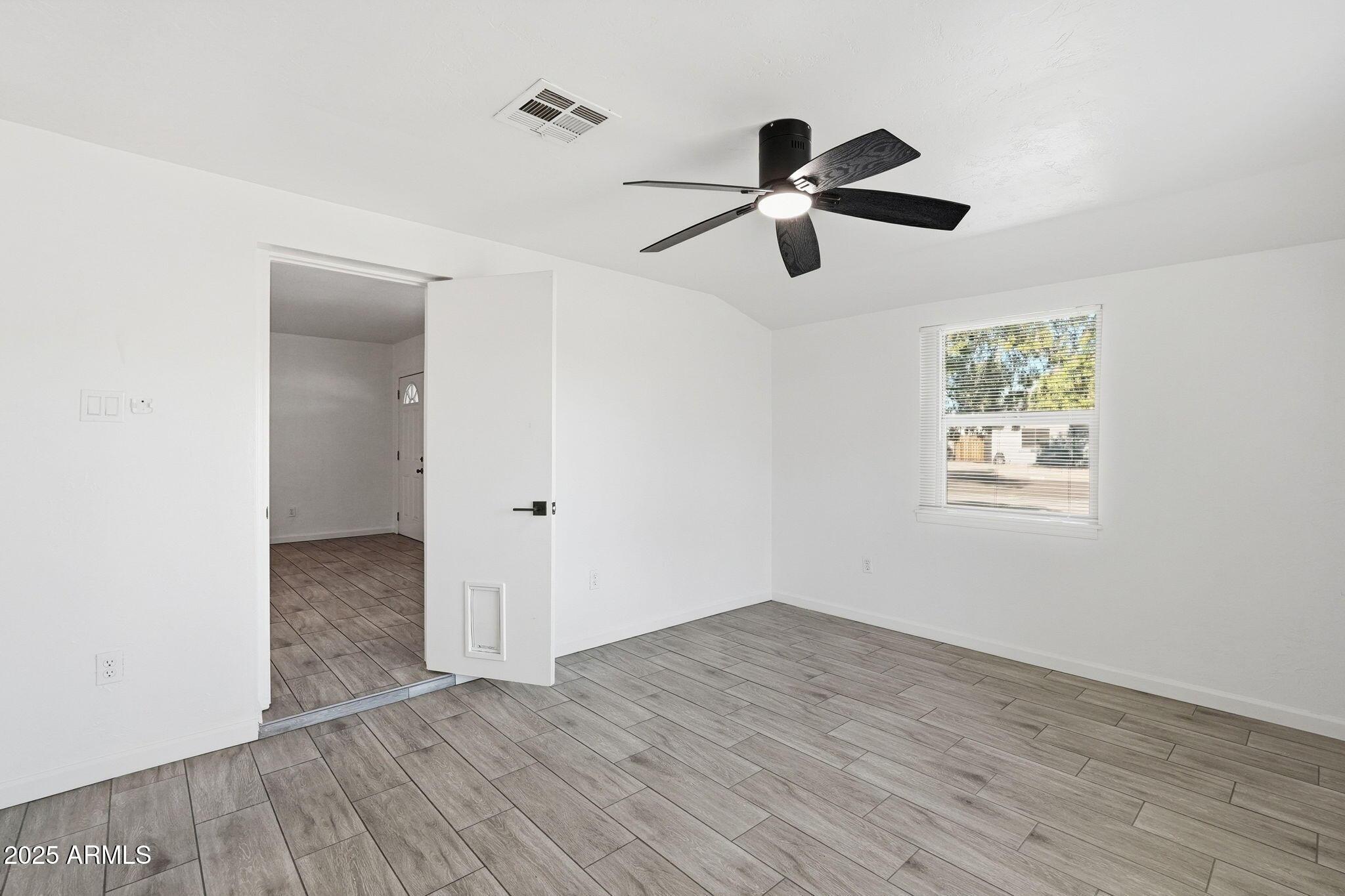 2245 East Flower Street Phoenix, AZ 85016 - Photo 13 of 25 Photo #13