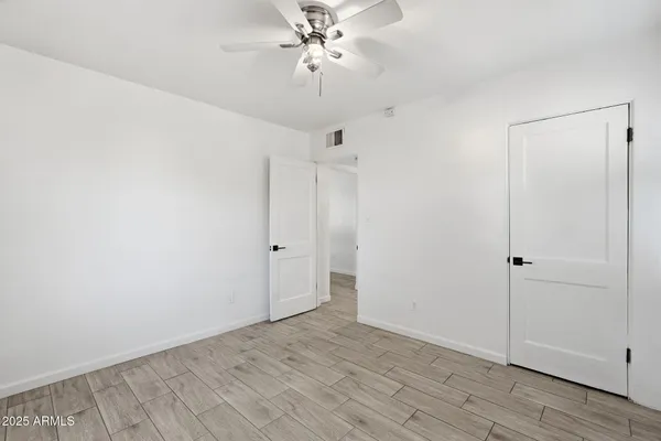 $1,895 | 2245 East Flower Street, Phoenix, AZ 85016