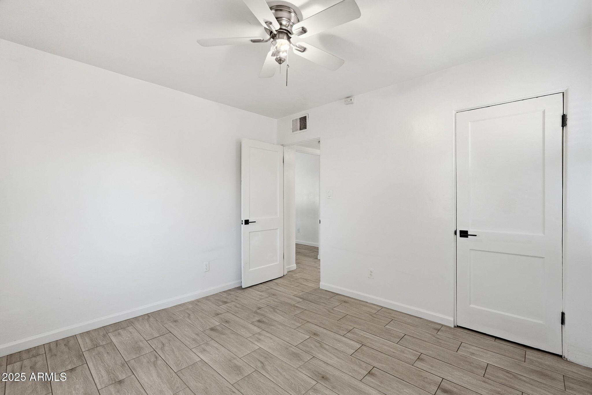 2245 East Flower Street Phoenix, AZ 85016 - Photo 16 of 25 Photo #16