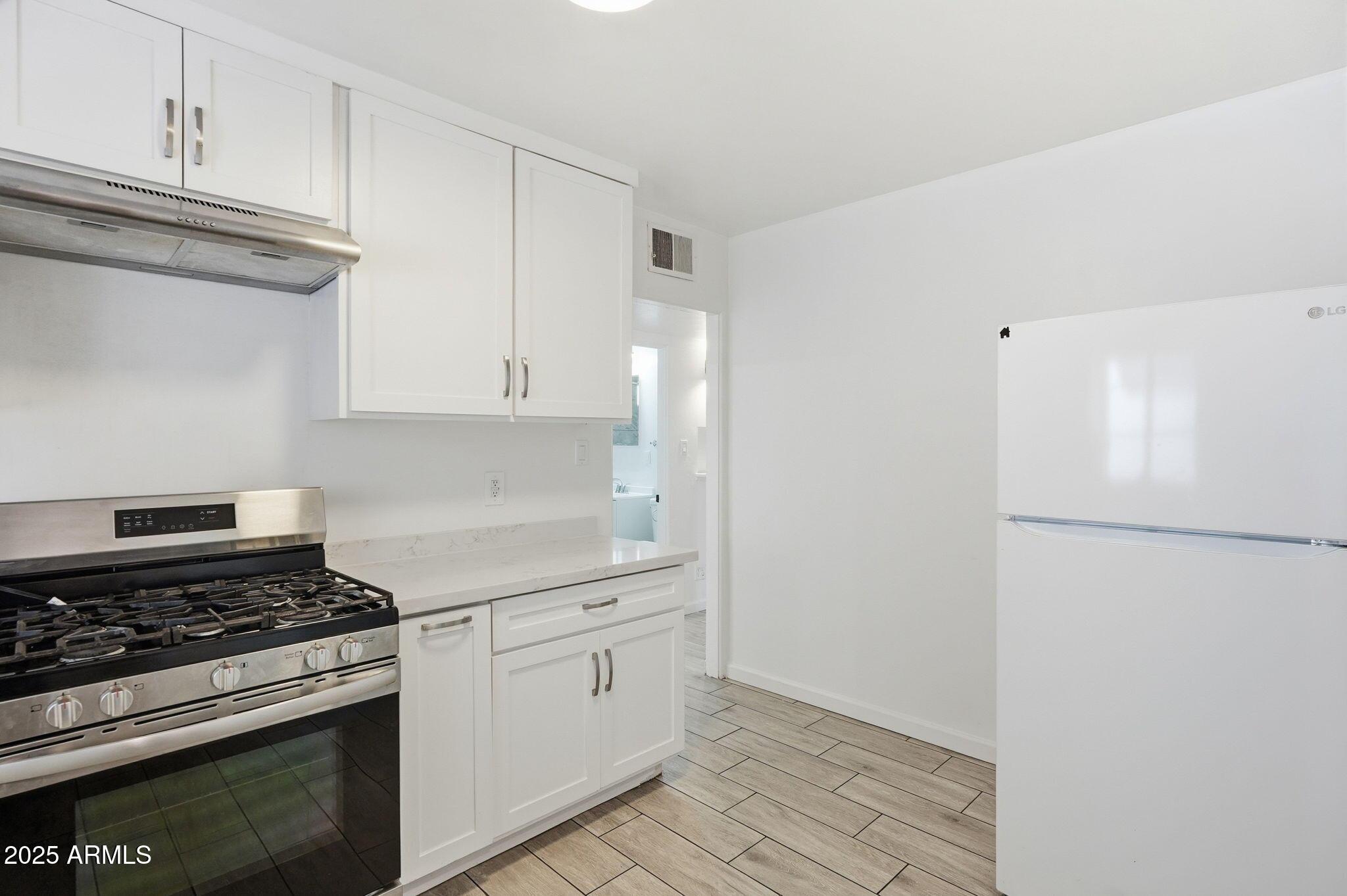 2245 East Flower Street Phoenix, AZ 85016 - Photo 6 of 25 Photo #6