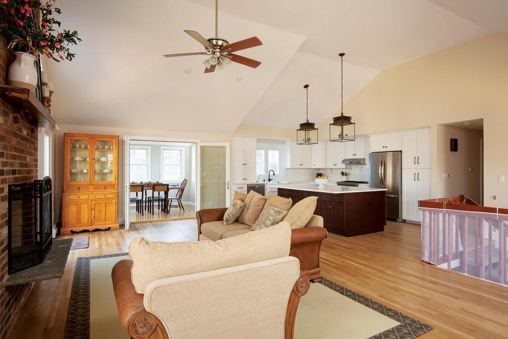 29 Rolfe Road Marlborough, MA 01752 - Photo 2 of 9 Gallery Image 2