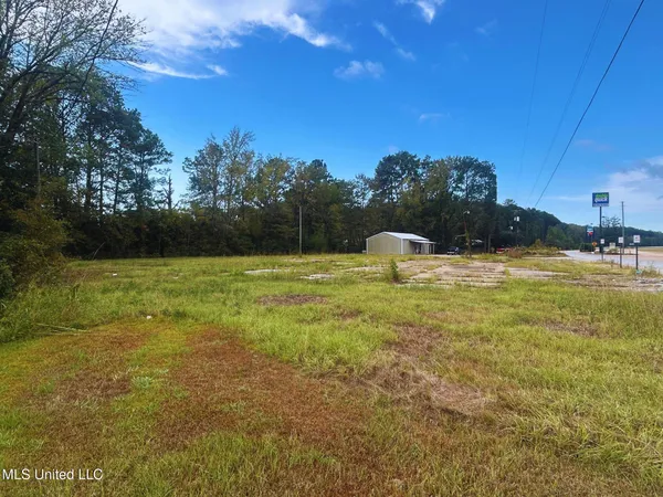 $70,000 | 45 North Old Highway, Lauderdale, MS 39335