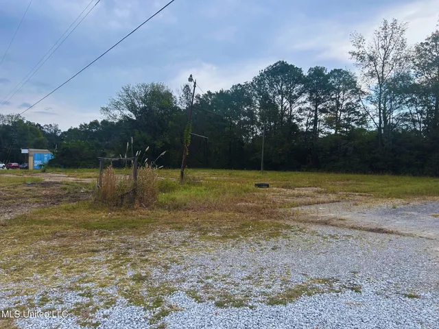 $70,000 | 45 North Old Highway, Lauderdale, MS 39335