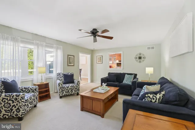 $819,000 | 1 Daisy Lane, Ambler, PA 19002