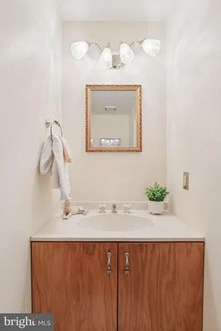 $819,000 | 1 Daisy Lane, Ambler, PA 19002