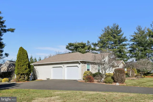 $819,000 | 1 Daisy Lane, Ambler, PA 19002