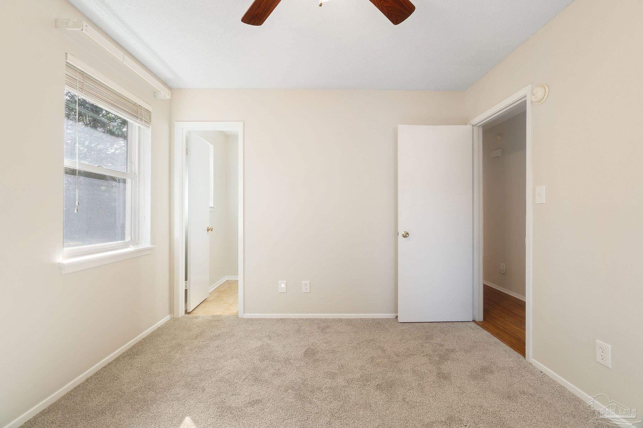 4263 Avenida San Marcus Pace, FL 32571 - Photo 22 of 34