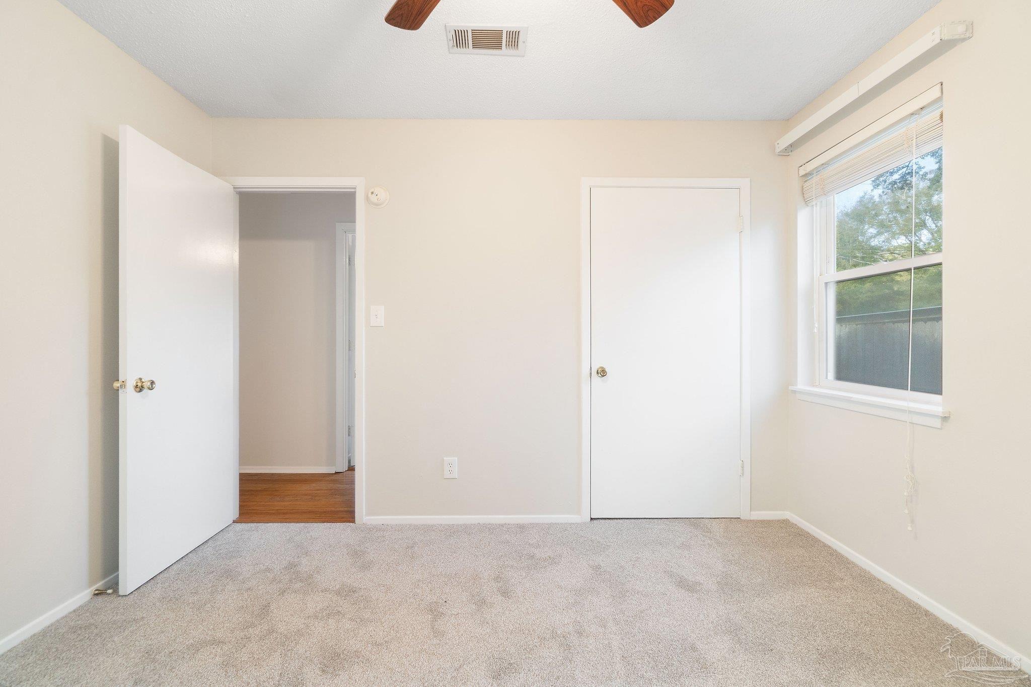 4263 Avenida San Marcus Pace, FL 32571 - Photo 23 of 34