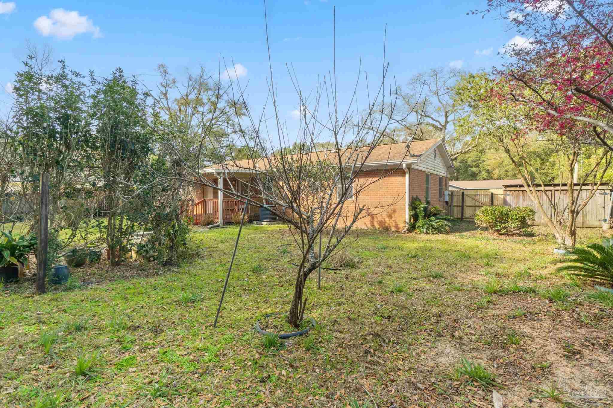 4263 Avenida San Marcus Pace, FL 32571 - Photo 29 of 34