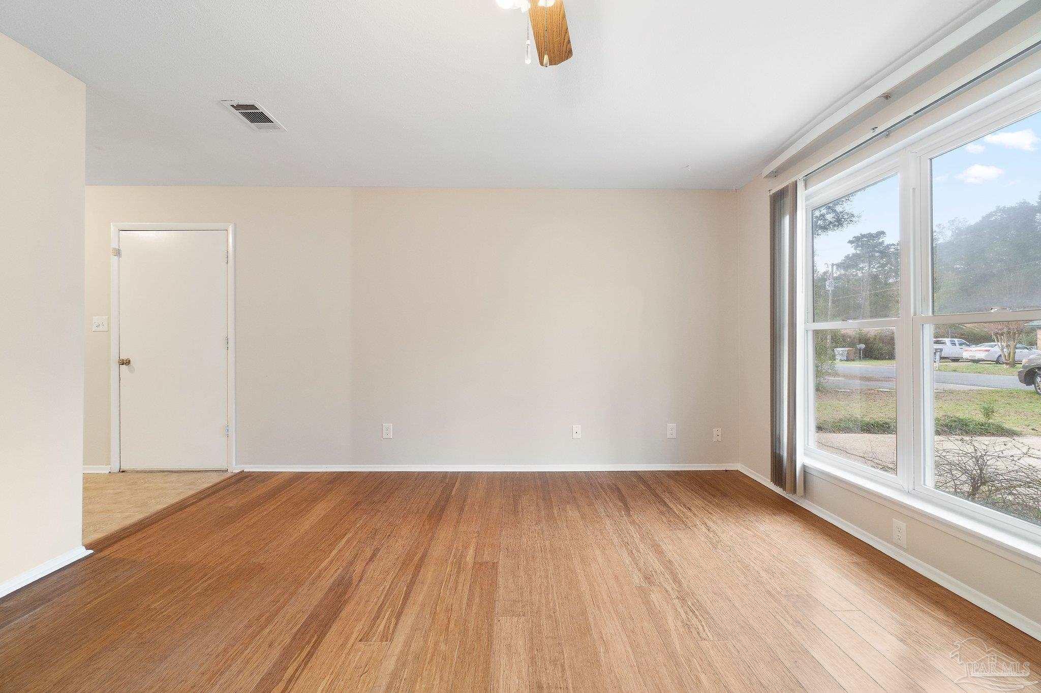 4263 Avenida San Marcus Pace, FL 32571 - Photo 6 of 34