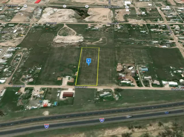 $189,999 | 2001 Gordon Road, Cheyenne, WY 82007