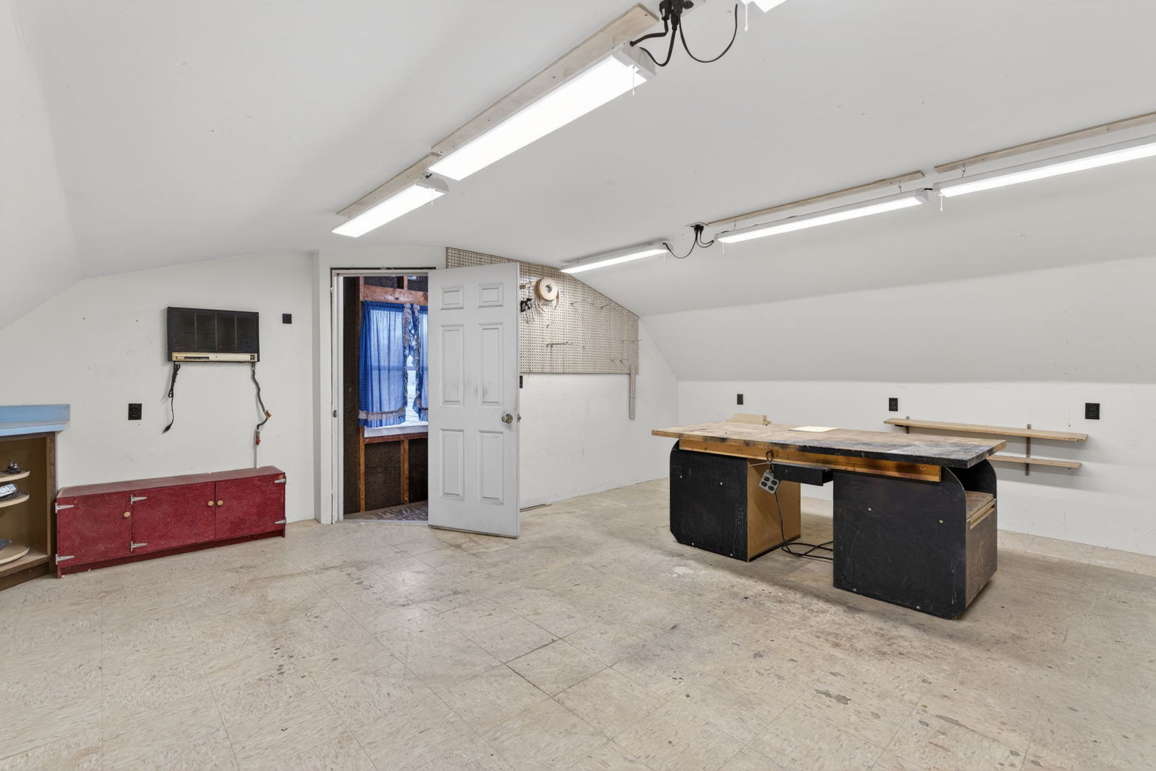 3420 Quail Court Morris, IL 60450 - Photo 47 of 53 a view of a storage & utility room