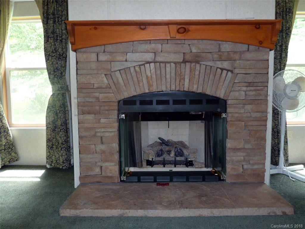 46 Looney Powell Road Rosman, NC 28772 - Photo 11 of 32 Gallery Image 11