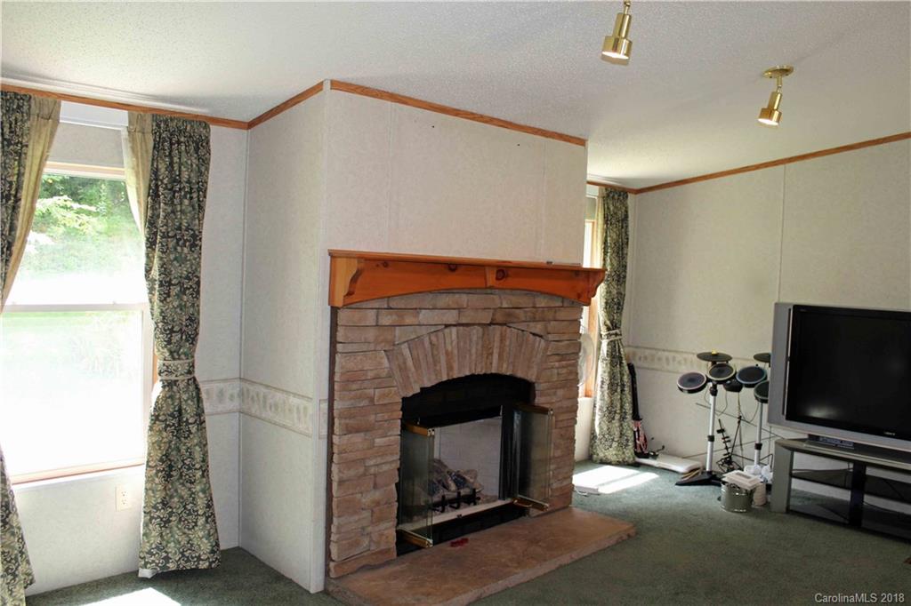 46 Looney Powell Road Rosman, NC 28772 - Photo 13 of 32 Gallery Image 13
