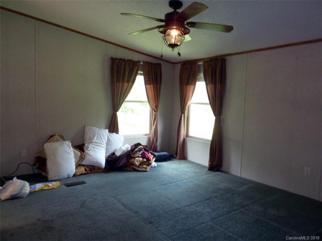 46 Looney Powell Road Rosman, NC 28772 - Photo 27 of 32 Gallery Image 27
