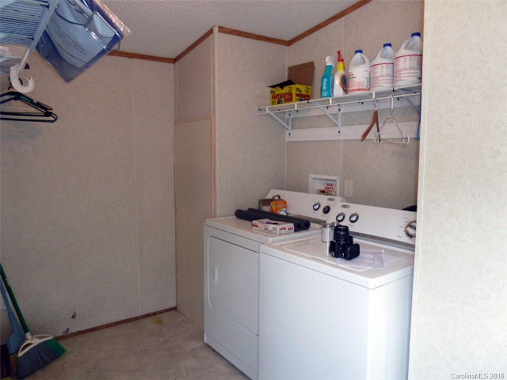 46 Looney Powell Road Rosman, NC 28772 - Photo 29 of 32 Gallery Image 29