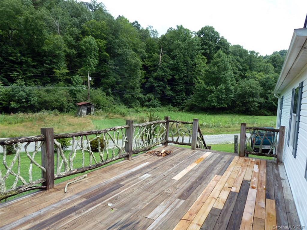 46 Looney Powell Road Rosman, NC 28772 - Photo 4 of 32 Gallery Image 4