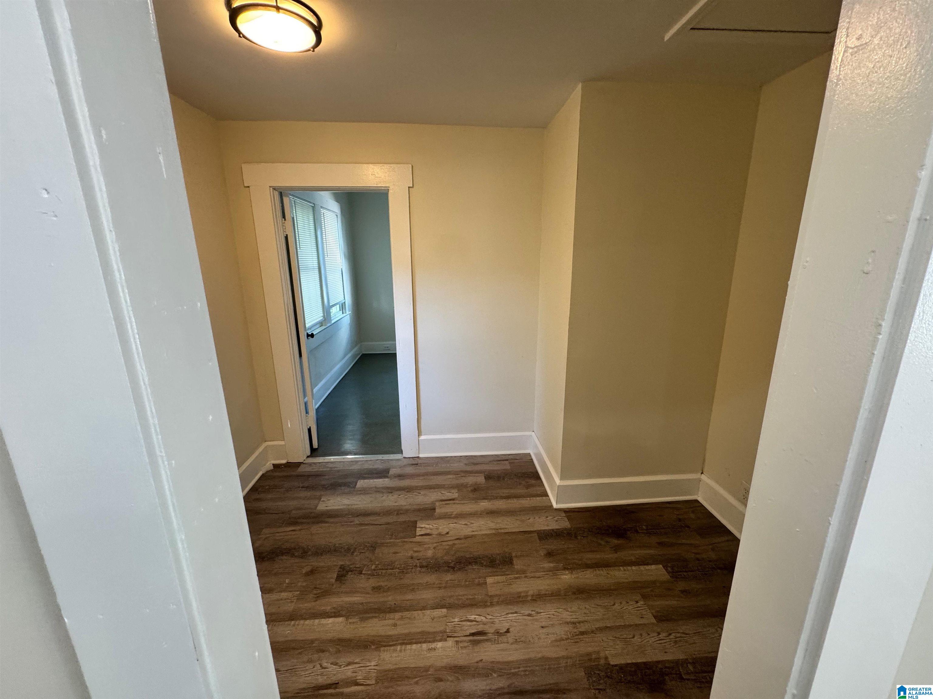 2725 23rd Street Southwest Birmingham, AL 35211 - Photo 13 of 26