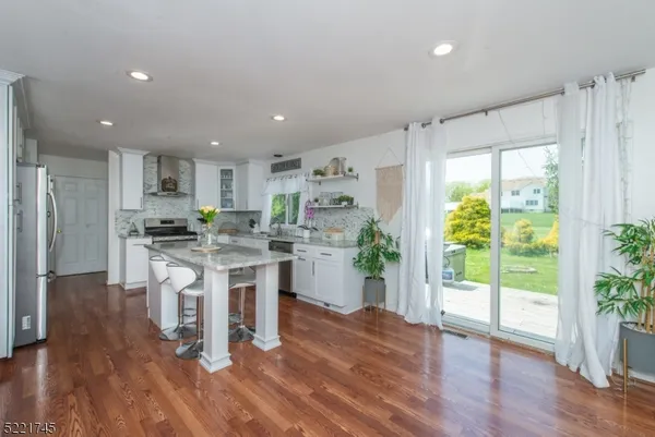 $4,250 | 61 Rock Road, Long Valley, NJ 07853