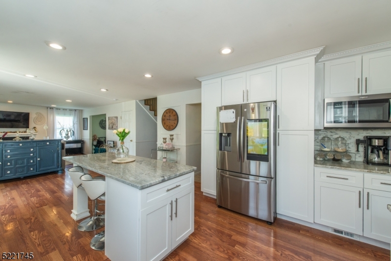 61 Rock Road Long Valley, NJ 07853 - Photo 12 of 23