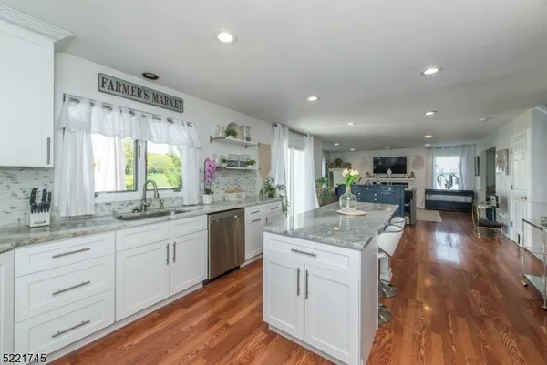 $4,250 | 61 Rock Road, Long Valley, NJ 07853