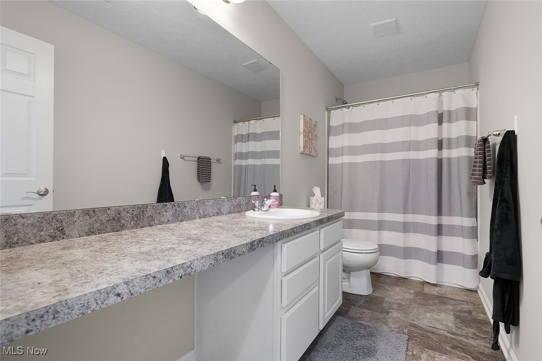36917 Sandy Ridge Drive North Ridgeville, OH 44039 - Photo 23 of 30