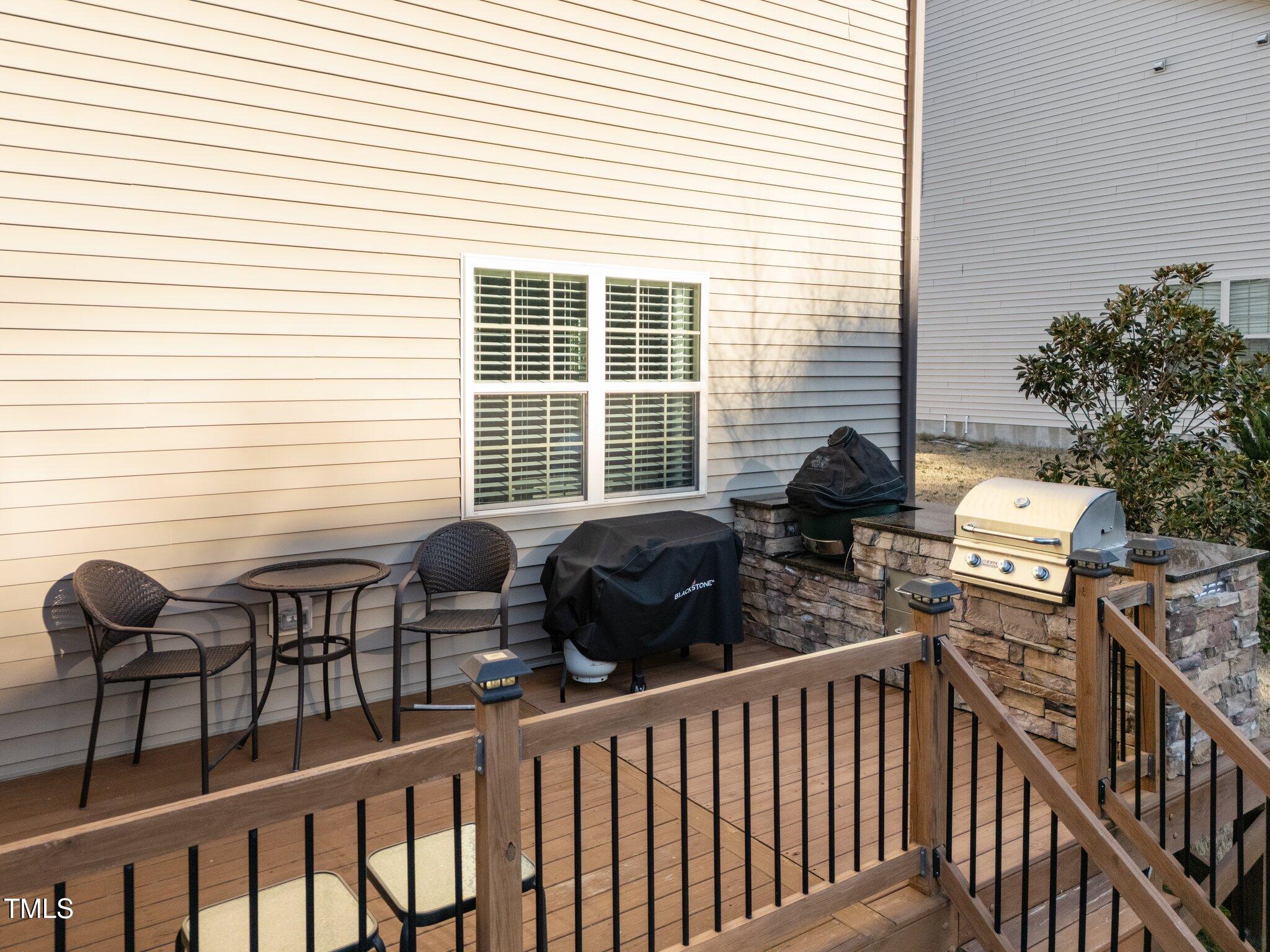 7520 Channery Way Raleigh, NC 27616 - Photo 41 of 47 a view of a chair and tables in the balcony
