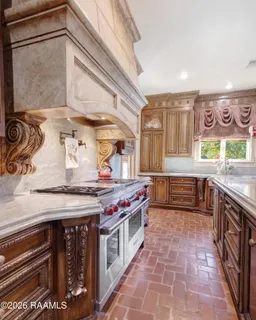 $1,375,000 | 107 Western Lane, Lafayette, LA 70507