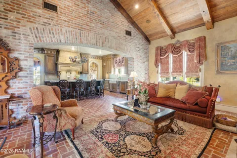 $1,375,000 | 107 Western Lane, Lafayette, LA 70507