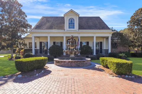 $1,375,000 | 107 Western Lane, Lafayette, LA 70507