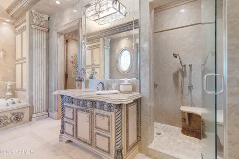 $1,375,000 | 107 Western Lane, Lafayette, LA 70507