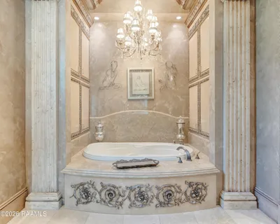 $1,375,000 | 107 Western Lane, Lafayette, LA 70507