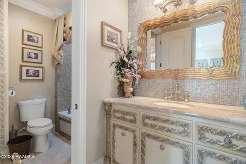 $1,375,000 | 107 Western Lane, Lafayette, LA 70507