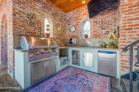 $1,375,000 | 107 Western Lane, Lafayette, LA 70507