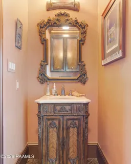 $1,375,000 | 107 Western Lane, Lafayette, LA 70507