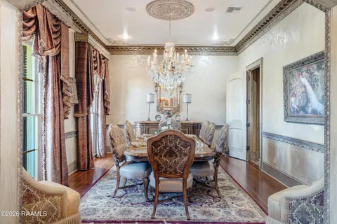 $1,375,000 | 107 Western Lane, Lafayette, LA 70507