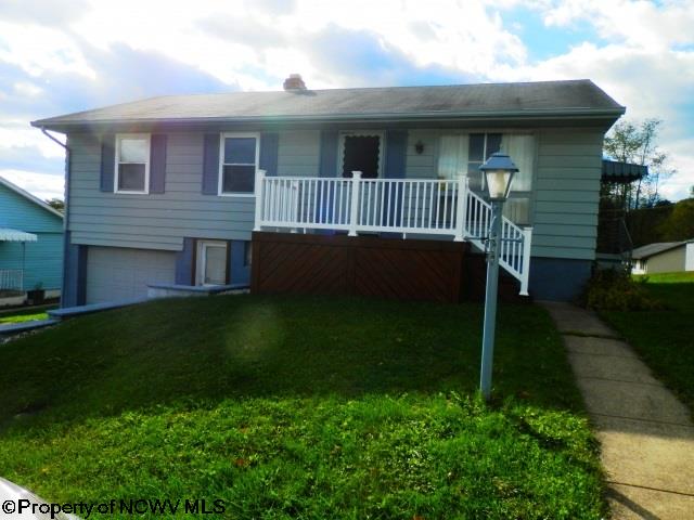 533 Hayhurst Street Rivesville, WV 26588 - Photo 3 of 20 Gallery Image 3