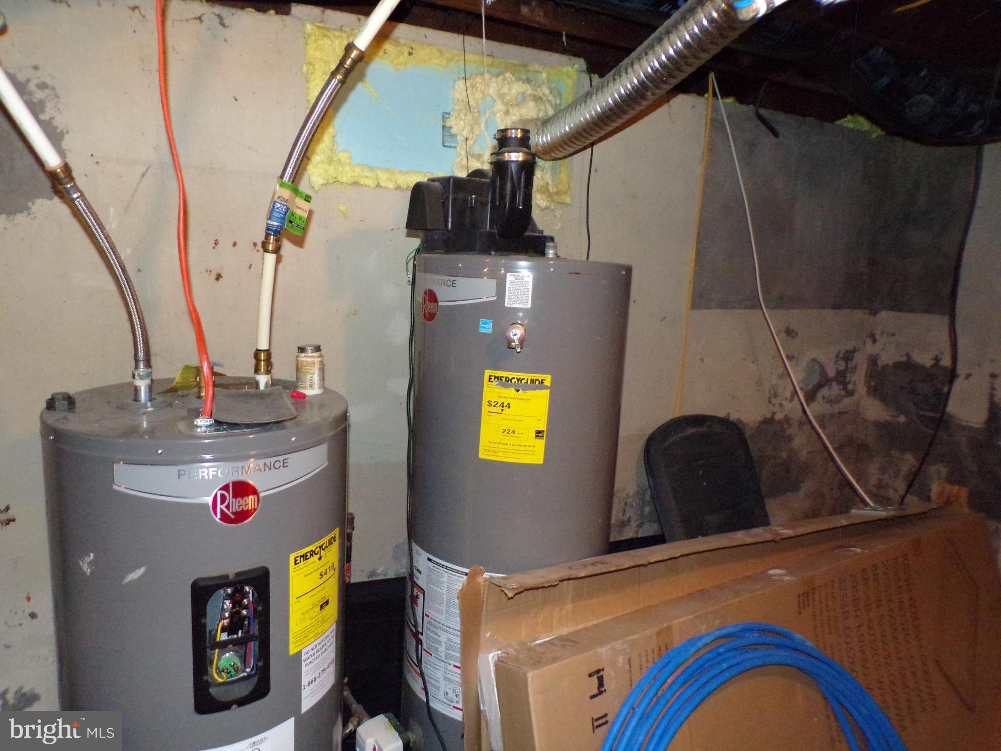 3316 Stoudts Ferry Bridge Road Reading, PA 19605 - Photo 16 of 18 a view of entryway