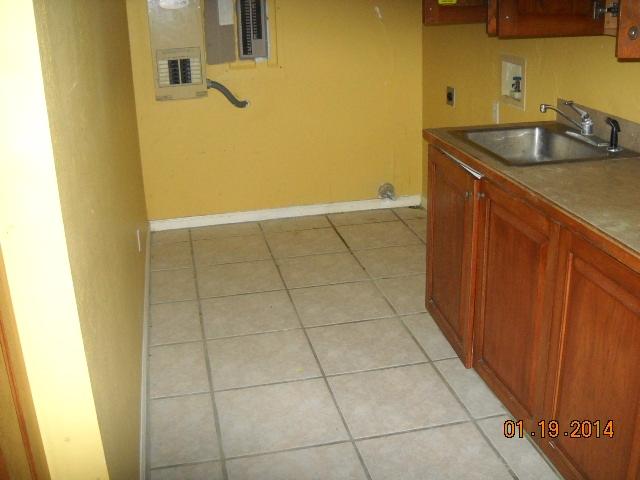 6620 Dillman Road Greenacres, FL 33413 - Photo 15 of 18 DSCN0038
