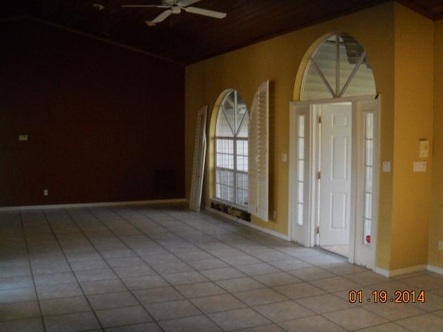 6620 Dillman Road Greenacres, FL 33413 - Photo 4 of 18 DSCN0018
