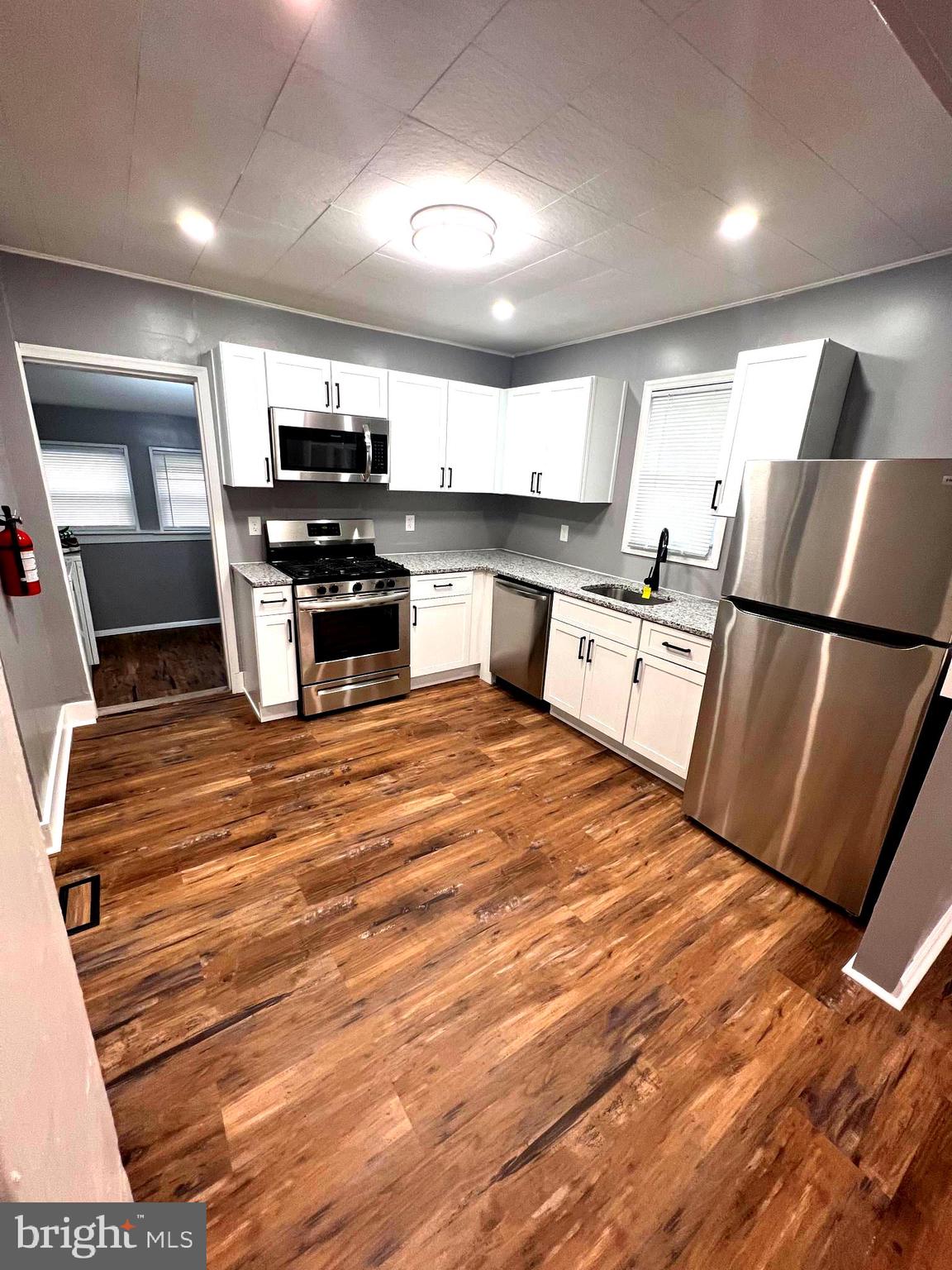 8428 Sheppard Road Pennsauken, NJ 08110 - Photo 16 of 25