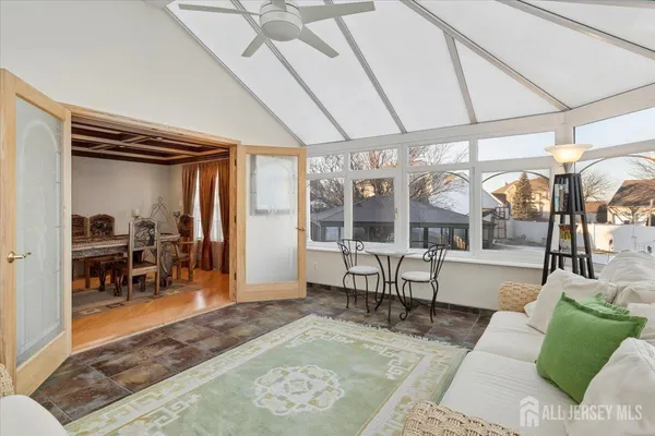 $965,000 | 15 Congress Lane, South River, NJ 08882