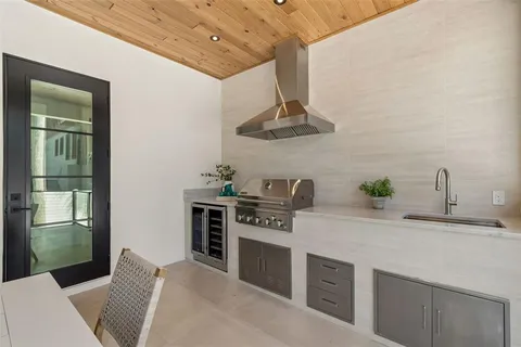 $2,799,999 | 3407 South Lightner Drive, Tampa, FL 33629