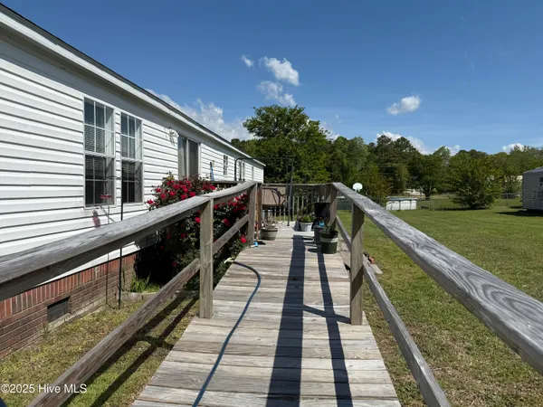$255,000 | 274 Norris Road, Swansboro, NC 28584