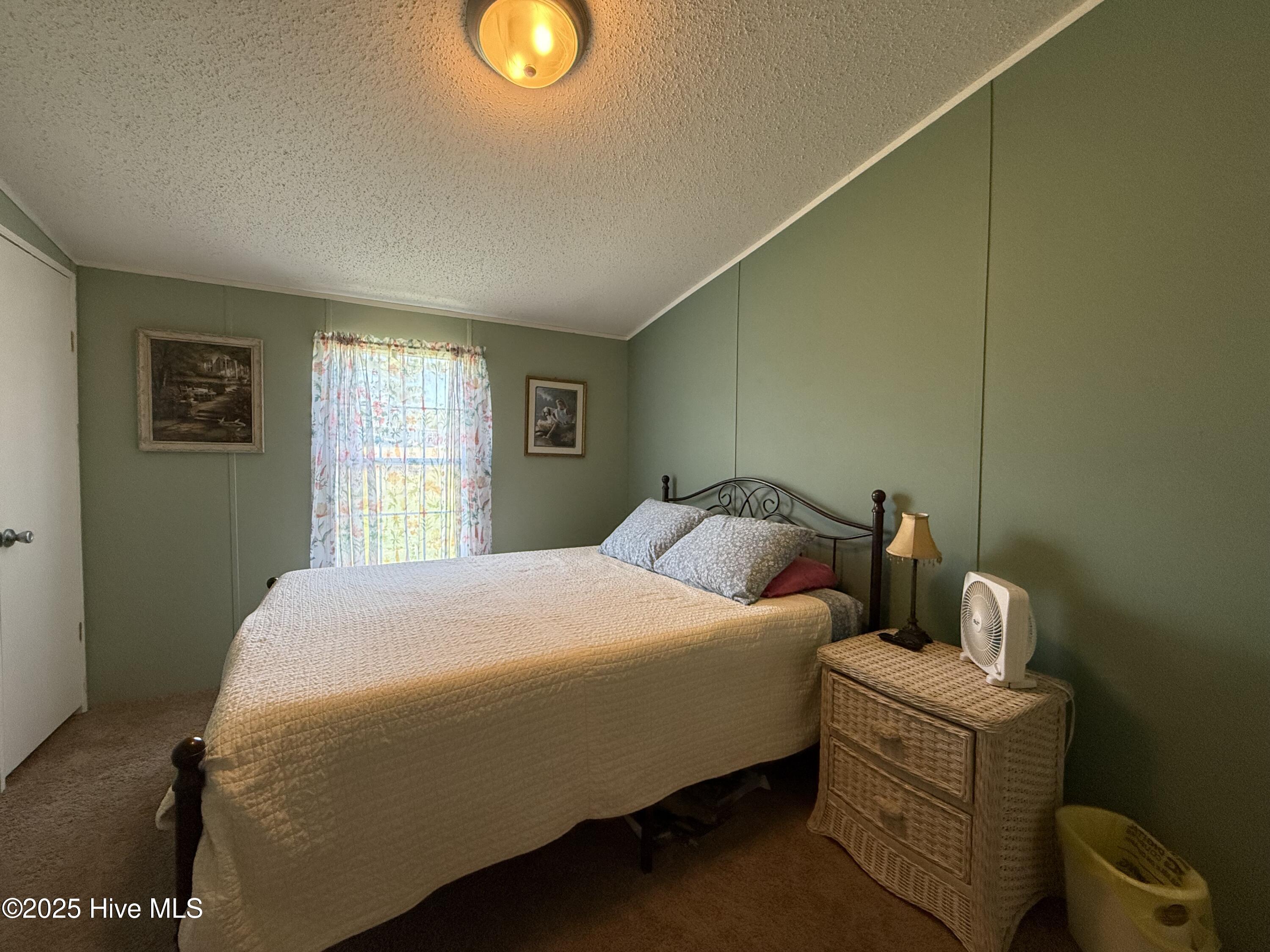274 Norris Road Swansboro, NC 28584 - Photo 43 of 58 Spare Room 1