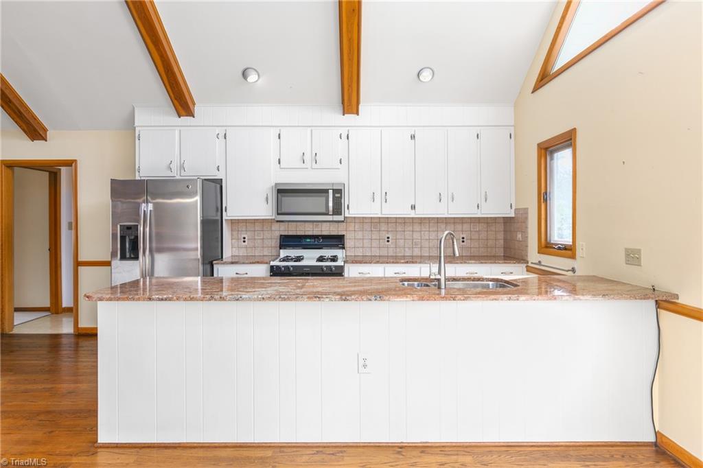 3621 Gramercy Road Greensboro, NC 27410 - Photo 13 of 45 Gallery Image 13