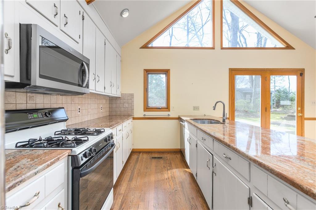3621 Gramercy Road Greensboro, NC 27410 - Photo 15 of 45 Gallery Image 15